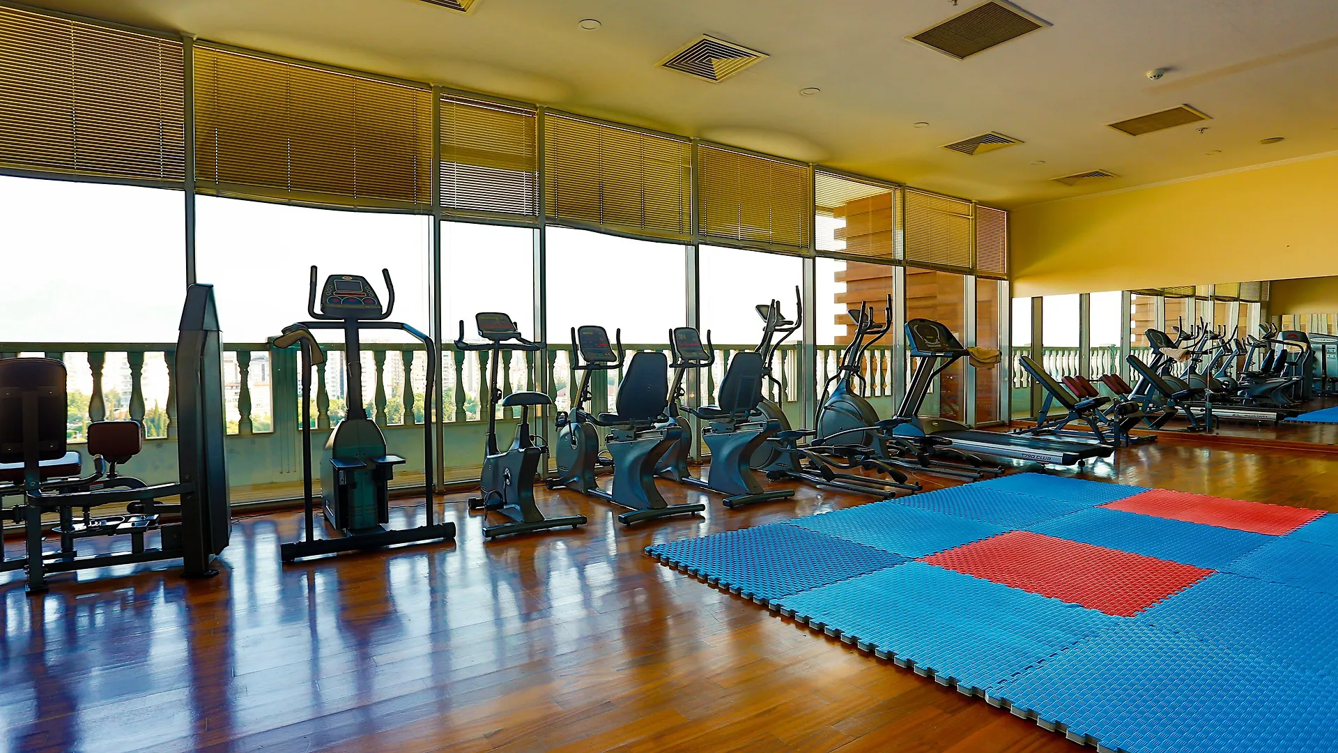 Hotel Crowne Plaza Antalya By Ihg