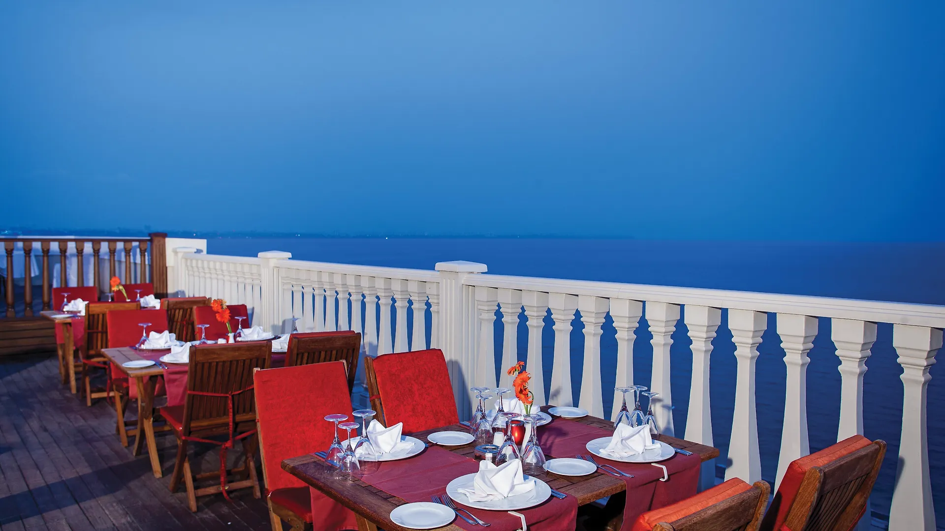 Hotel Crowne Plaza Antalya By Ihg