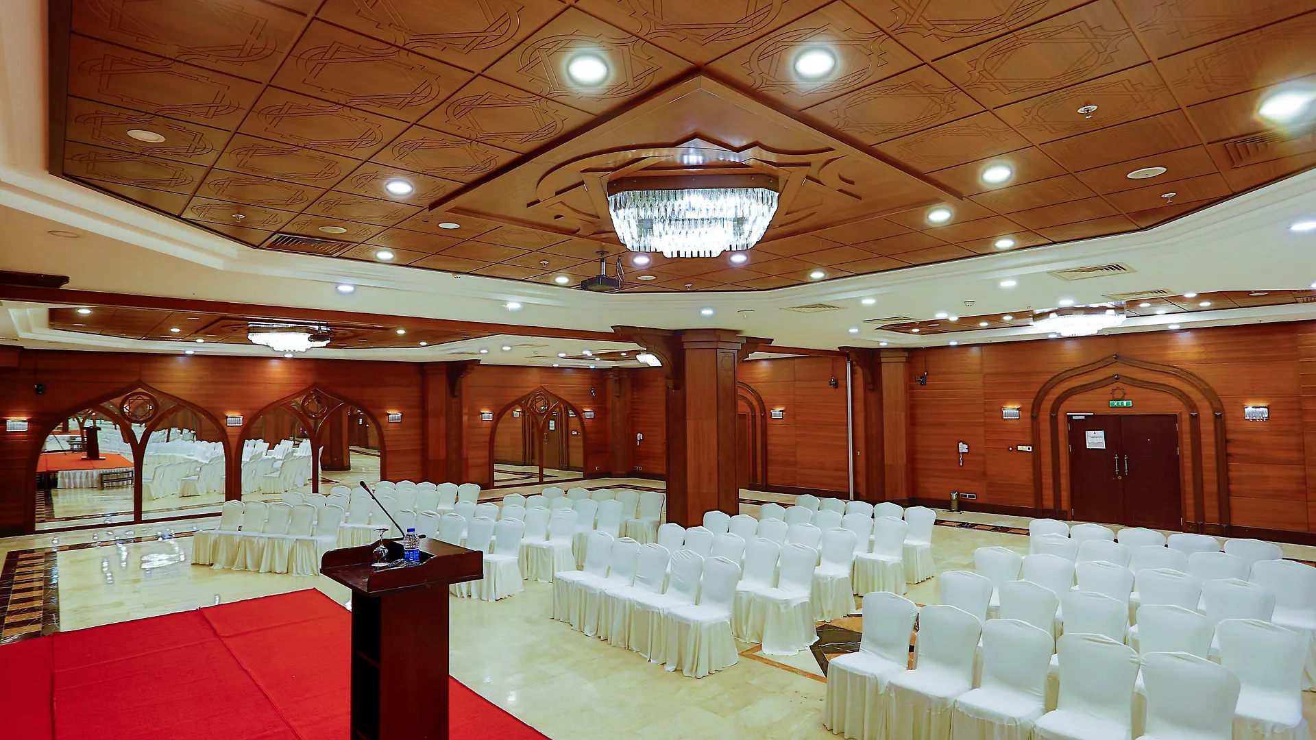 *****  Hotel Crowne Plaza Antalya By Ihg Turecko