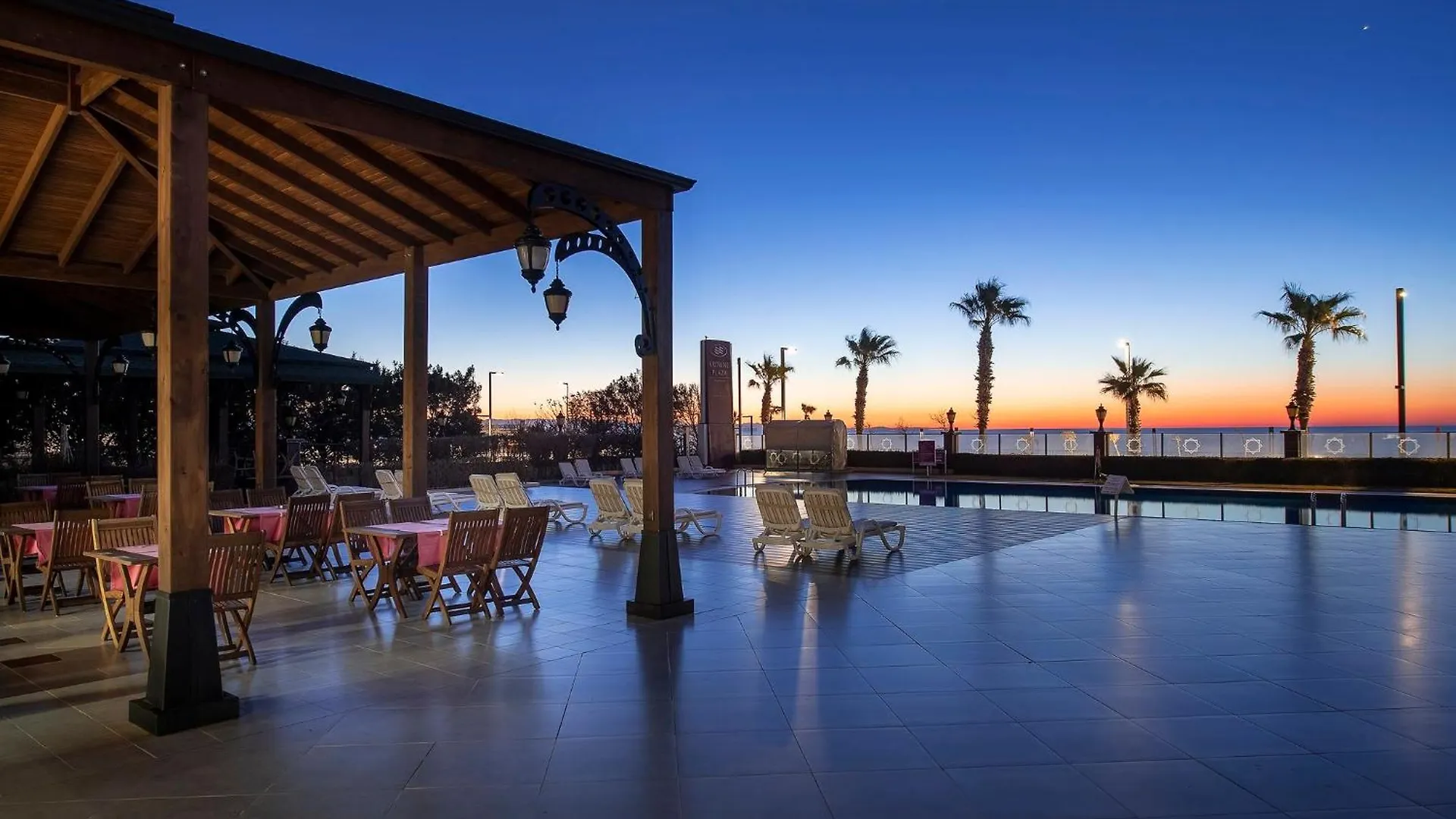 Hotel Crowne Plaza Antalya By Ihg Turecko