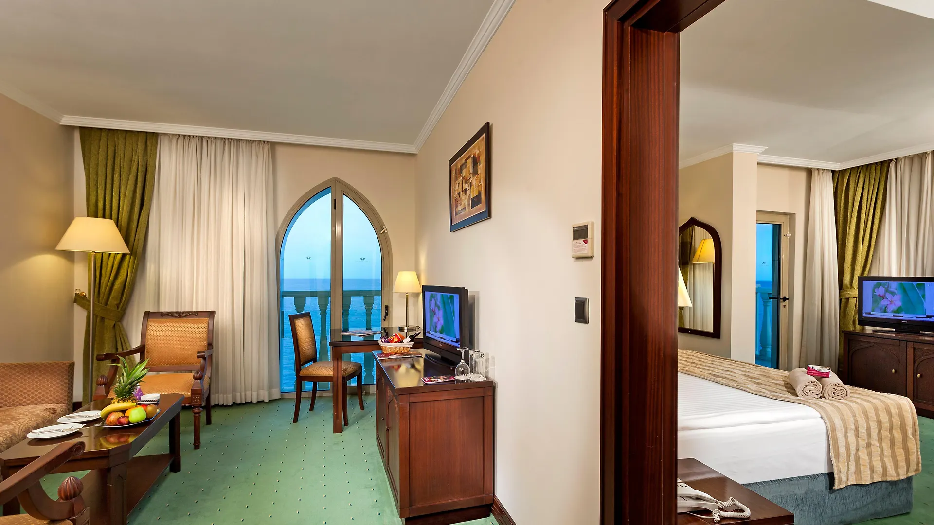 Hotel Crowne Plaza Antalya By Ihg